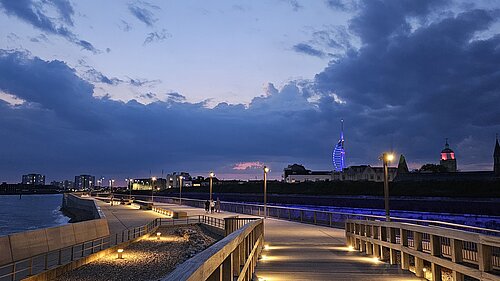 Sea defences looking towards the round tower